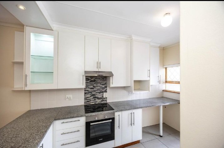 3 bedroom Apartment for sale in Beacon Bay