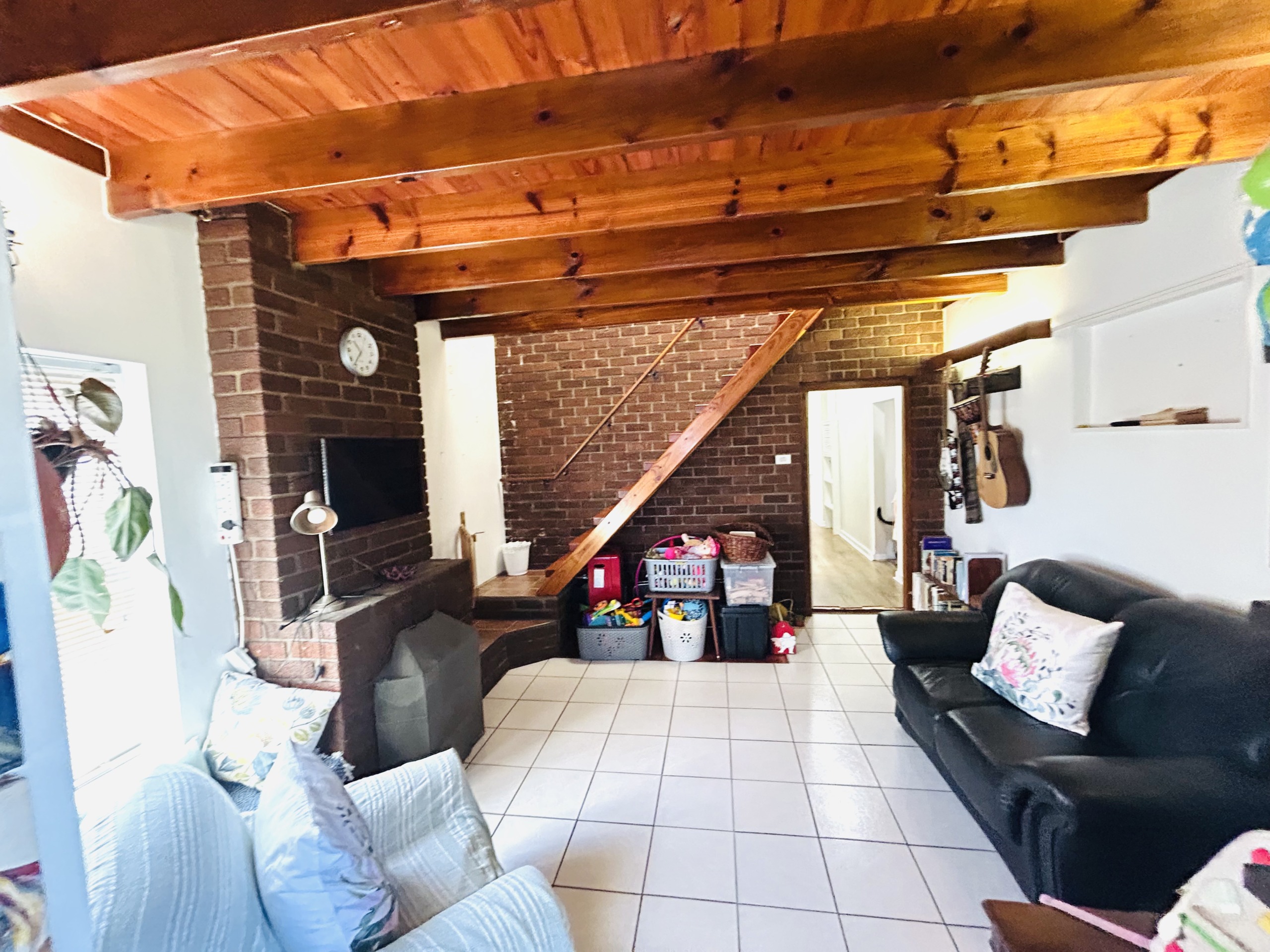 IMG_2287 4 Bedroom home for sale in Quigney!