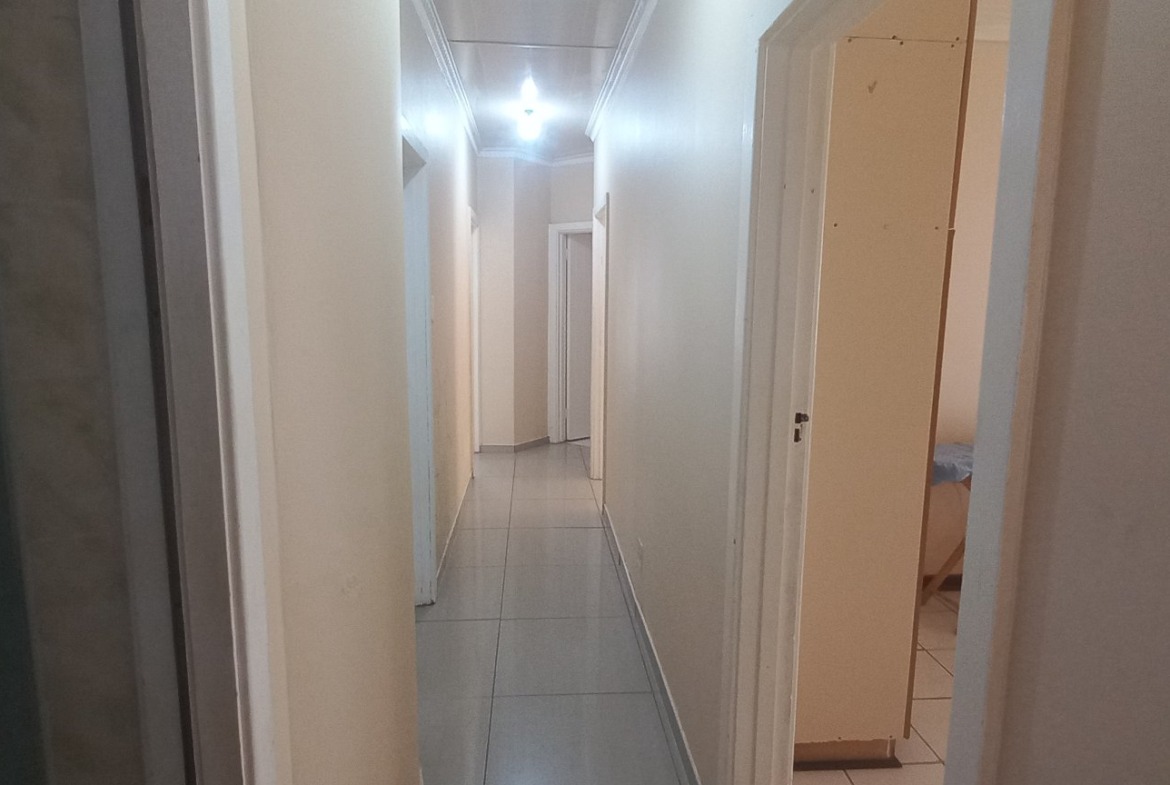 Prime 1,119m² Opportunity with Dual Rental Units
