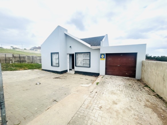 Modern & Spacious 3-Bedroom Home in Prime Location