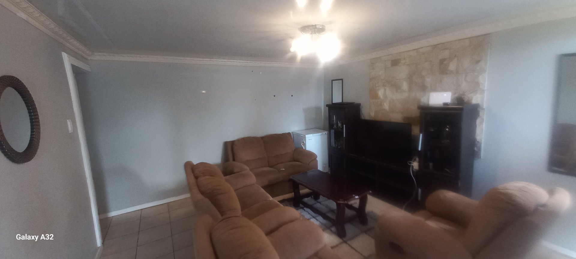 10 Prime Investment Opportunity in Amalinda Forest: 3-Bedroom House + 4 Income-Generating Flats!