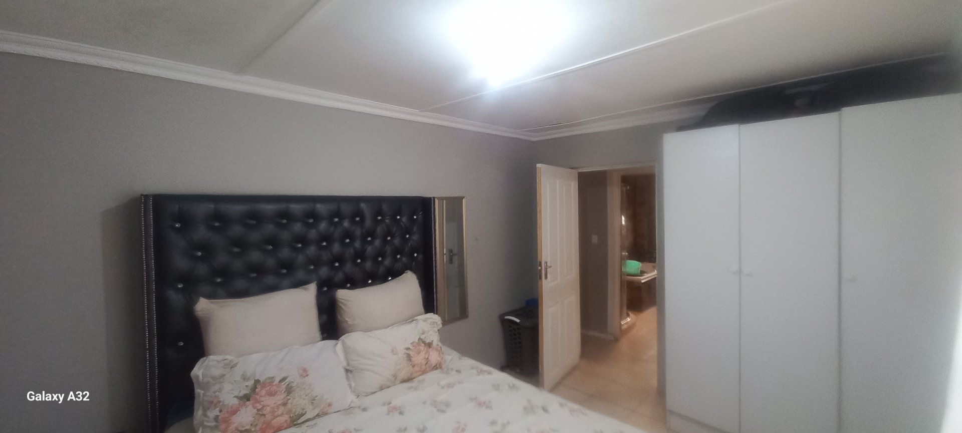 13 Prime Investment Opportunity in Amalinda Forest: 3-Bedroom House + 4 Income-Generating Flats!