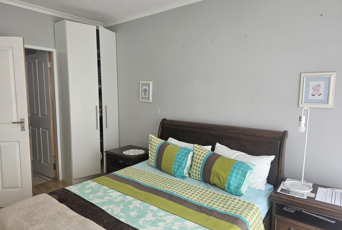 3 Bedroom Townhouse for Sale in Beacon Bay