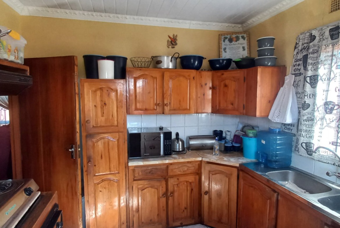Modern 3-Bedroom Family Home on a Generous Corner Stand – NU17, Mdantsane