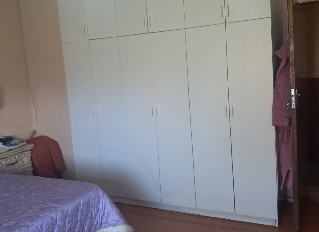 Spacious Property with Excellent Income-Generating Potential