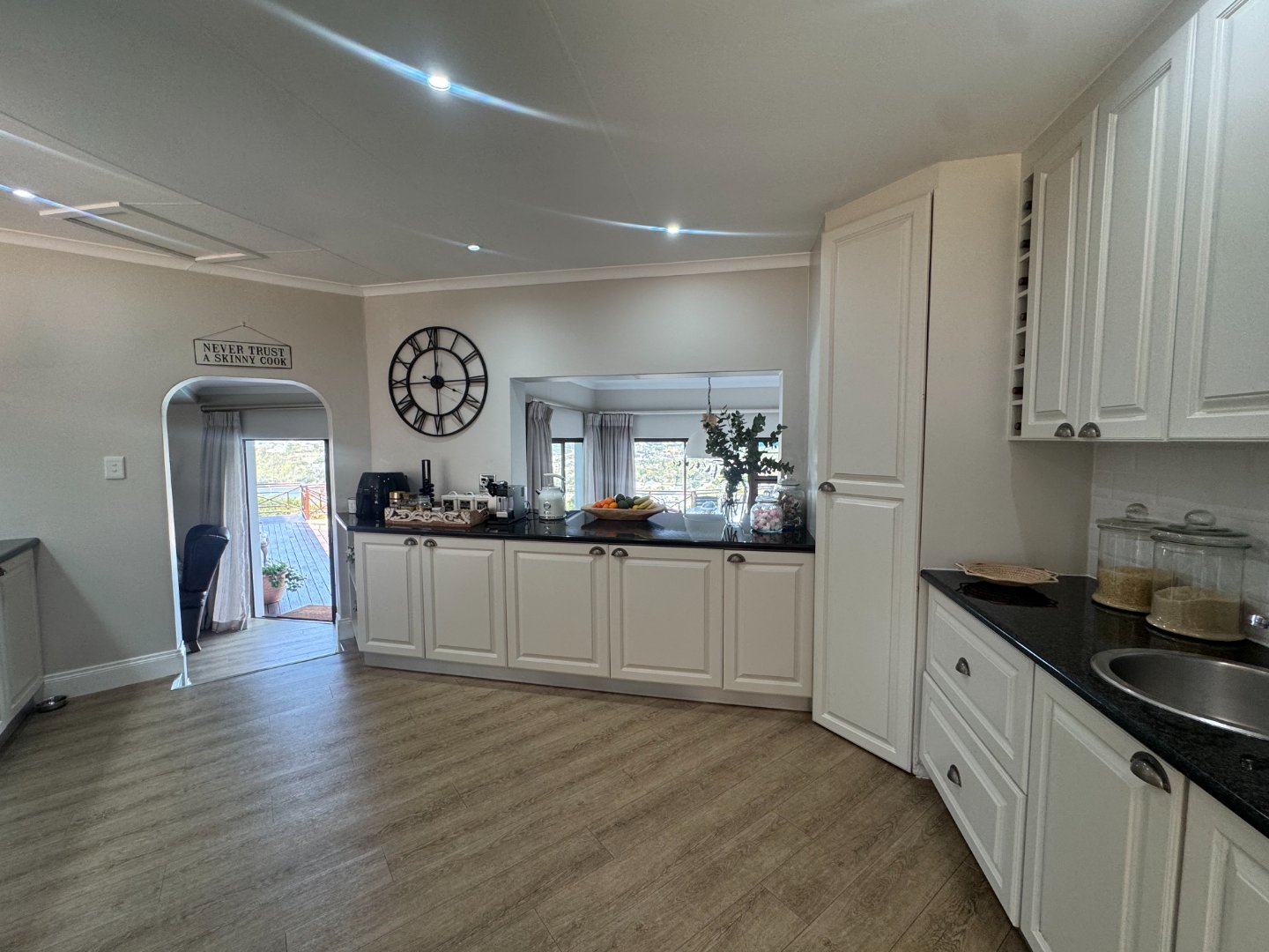 Luxurious Beacon Bay Family Home with Pool